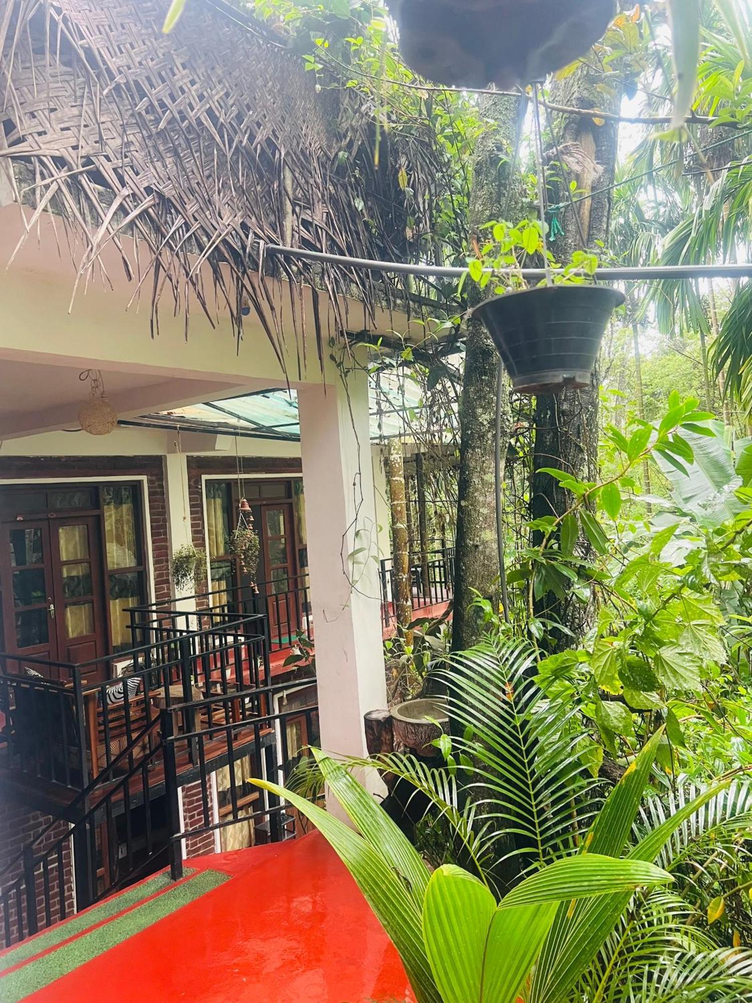 Mum Jungle Inn Ella Exterior foto